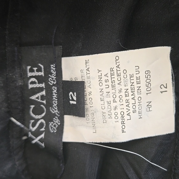 Xscape Maxi Black Scallop Skirt Size 12 - Picture 8 of 9